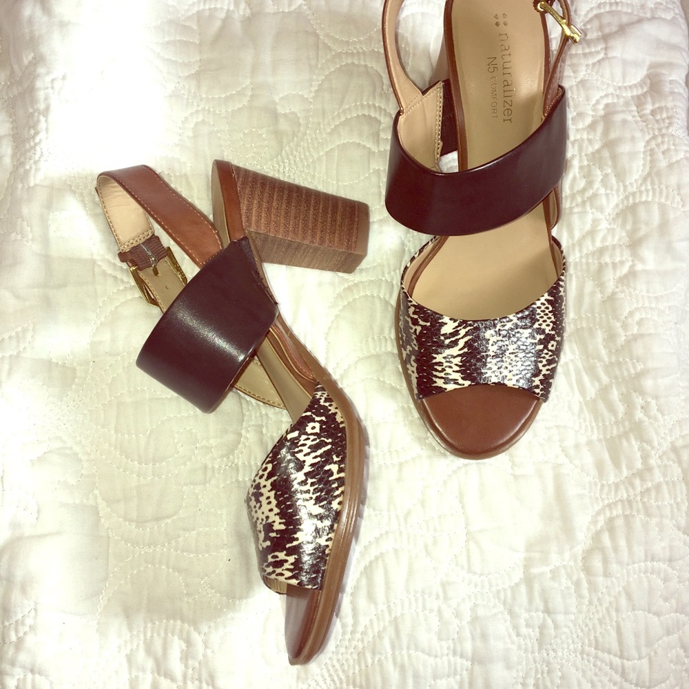 Naturalizer Comfort strappy block heel sandals